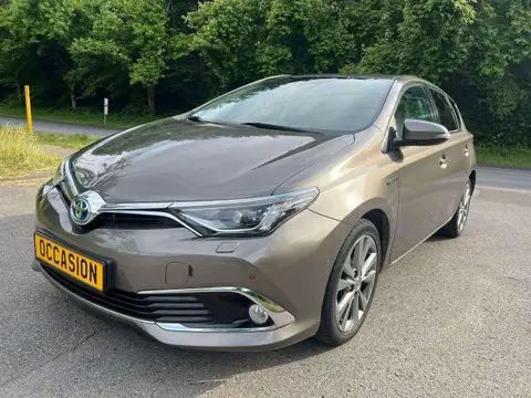 Used TOYOTA AURIS Hybrid 2017 Ad 