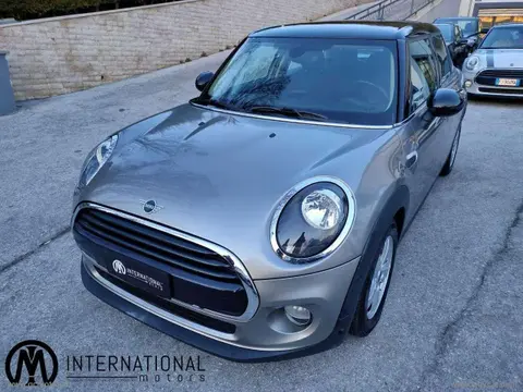 Annonce MINI COOPER Diesel 2018 d'occasion 