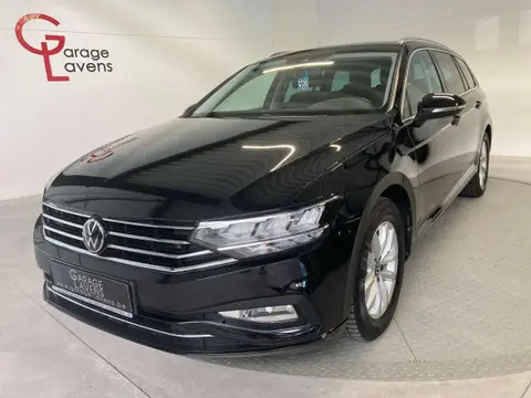 Used VOLKSWAGEN PASSAT Petrol 2022 Ad 