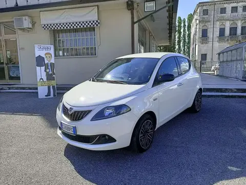 Used LANCIA YPSILON Hybrid 2022 Ad 