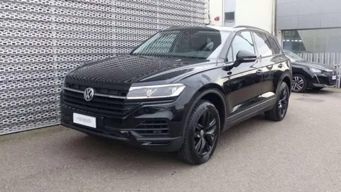 Used VOLKSWAGEN TOUAREG Diesel 2019 Ad 