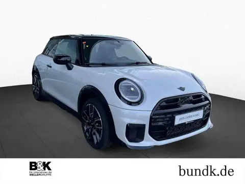 Annonce MINI COOPER Essence 2024 d'occasion Allemagne