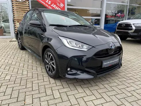 Used TOYOTA YARIS Hybrid 2020 Ad 