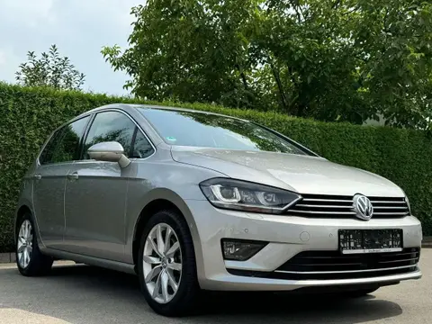 Used VOLKSWAGEN GOLF Petrol 2015 Ad 