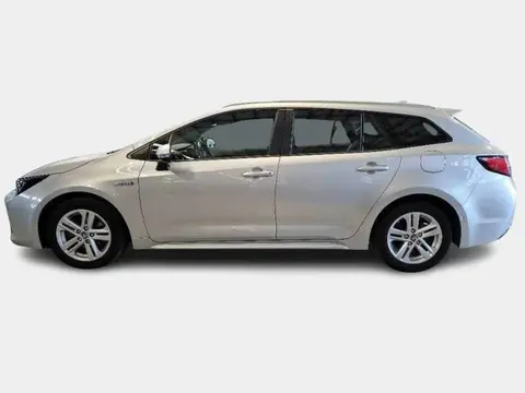 Used TOYOTA COROLLA Hybrid 2021 Ad 