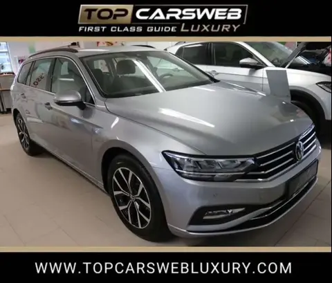 Used VOLKSWAGEN PASSAT Hybrid 2024 Ad 