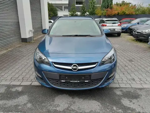 Used OPEL ASTRA Petrol 2014 Ad 