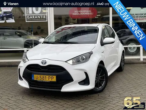 Used TOYOTA YARIS Hybrid 2020 Ad 