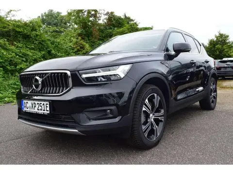 Used VOLVO XC40 Hybrid 2022 Ad 