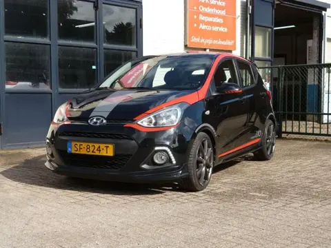 Used HYUNDAI I10 Petrol 2015 Ad 