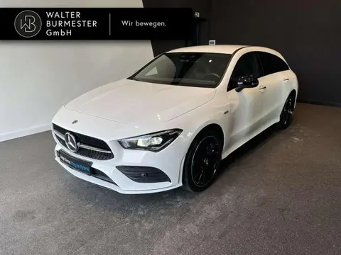 Used MERCEDES-BENZ CLASSE CLA Hybrid 2021 Ad 