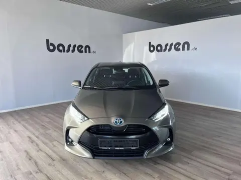 Used TOYOTA YARIS Hybrid 2020 Ad Germany