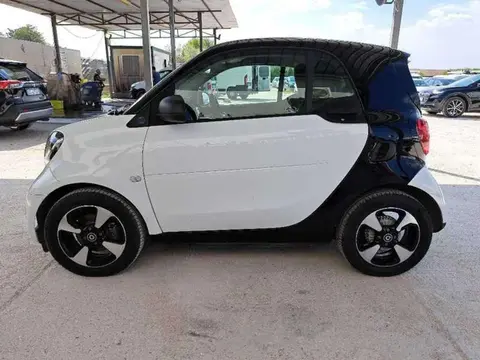 Used SMART FORTWO Electric 2021 Ad 