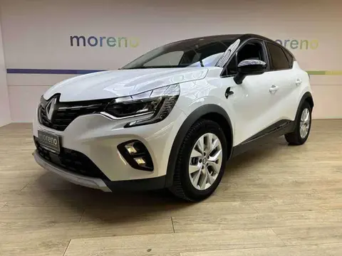 Used RENAULT CAPTUR Hybrid 2021 Ad 