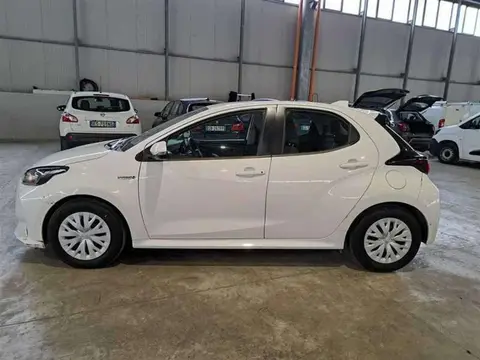 Used TOYOTA YARIS Hybrid 2021 Ad 