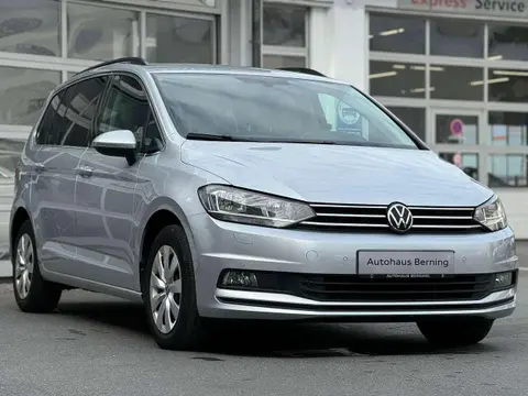 Used VOLKSWAGEN TOURAN Petrol 2021 Ad 