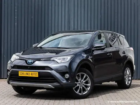 Used TOYOTA RAV4 Hybrid 2017 Ad 