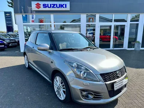 Used SUZUKI SWIFT Petrol 2015 Ad 