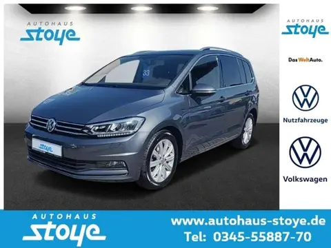 Used VOLKSWAGEN TOURAN Petrol 2019 Ad 