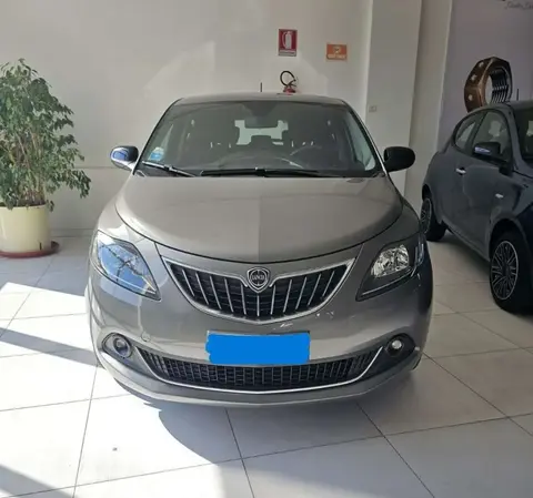 Used LANCIA YPSILON Hybrid 2022 Ad 