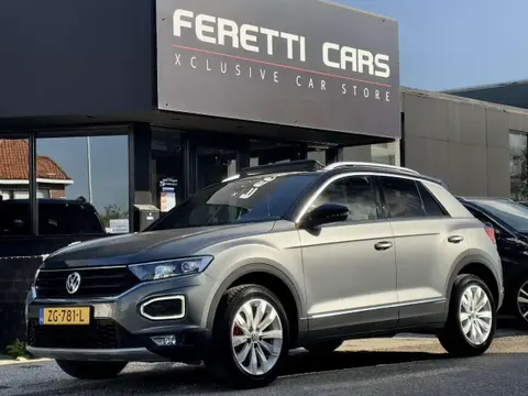 Annonce VOLKSWAGEN T-ROC Essence 2019 d'occasion 