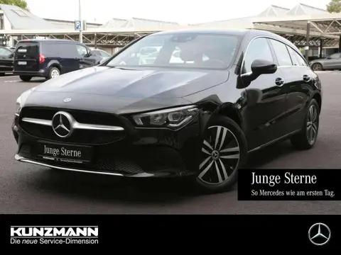 Used MERCEDES-BENZ CLASSE CLA Hybrid 2021 Ad 