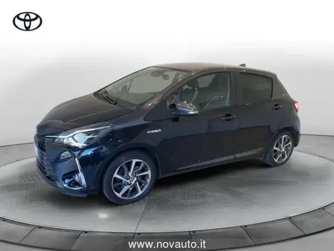 Used TOYOTA YARIS Hybrid 2019 Ad 