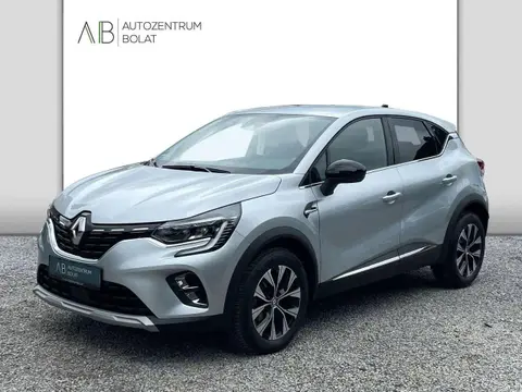 Used RENAULT CAPTUR Hybrid 2022 Ad 