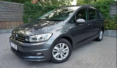 Used VOLKSWAGEN TOURAN Petrol 2019 Ad 