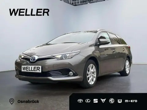 Used TOYOTA AURIS Hybrid 2019 Ad 