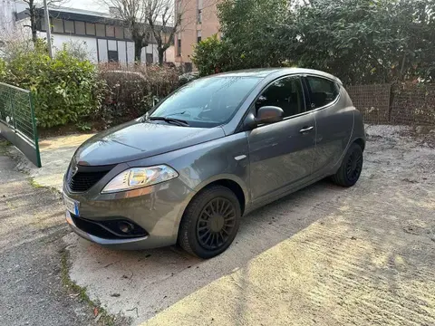 Used LANCIA YPSILON Hybrid 2020 Ad 