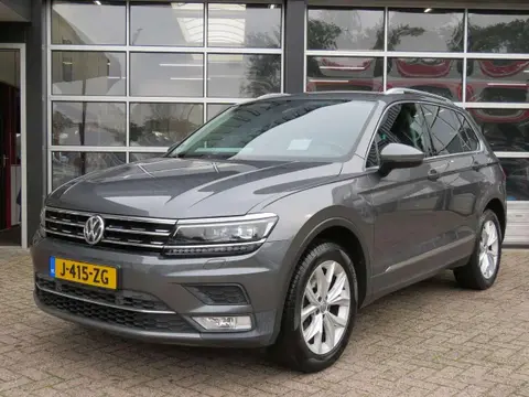 Used VOLKSWAGEN TIGUAN Petrol 2017 Ad 