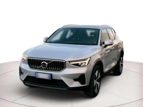 Used VOLVO XC40 Hybrid 2022 Ad 