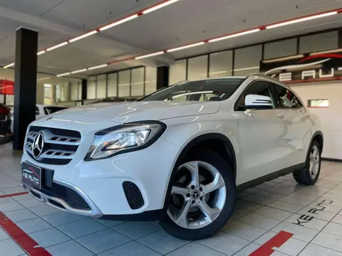 Annonce MERCEDES-BENZ CLASSE GLA Essence 2017 d'occasion 