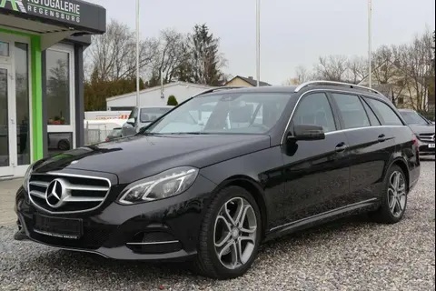 Used MERCEDES-BENZ CLASSE E Petrol 2015 Ad 