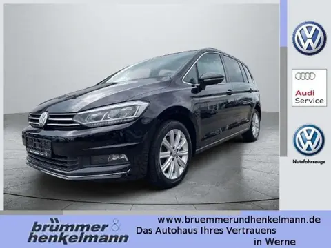 Used VOLKSWAGEN TOURAN Petrol 2020 Ad 