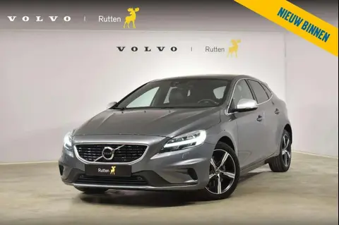 Annonce VOLVO V40 Essence 2019 d'occasion 