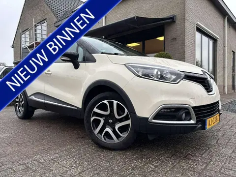 Used RENAULT CAPTUR Petrol 2016 Ad 