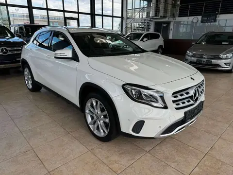 Used MERCEDES-BENZ CLASSE GLA Petrol 2017 Ad 