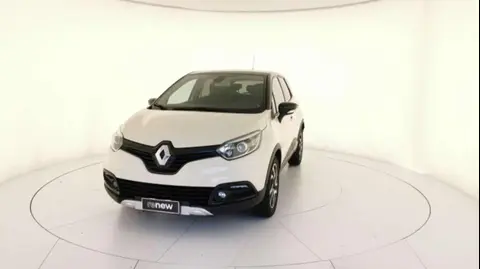 Used RENAULT CAPTUR Petrol 2016 Ad 