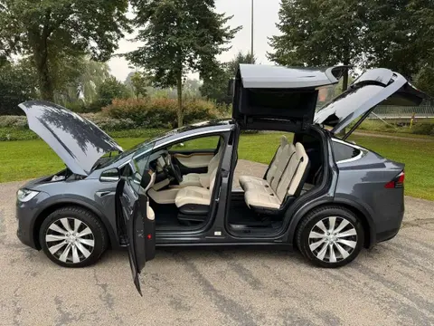 Used TESLA MODEL X Electric 2019 Ad 