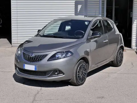 Annonce LANCIA YPSILON Hybride 2022 d'occasion 