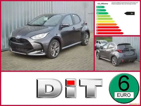 Used TOYOTA YARIS Hybrid 2024 Ad Germany