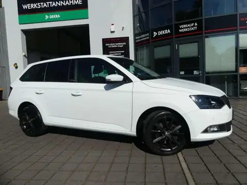 Used SKODA FABIA Petrol 2017 Ad 