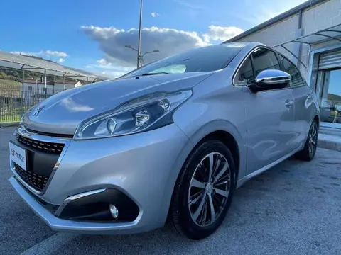 Used PEUGEOT 208 Petrol 2016 Ad 