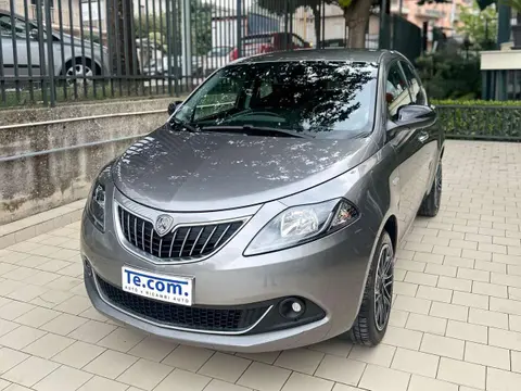 Annonce LANCIA YPSILON Hybride 2022 d'occasion 