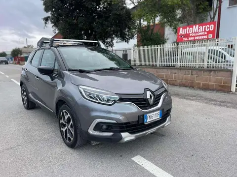 Annonce RENAULT CAPTUR Essence 2018 d'occasion 