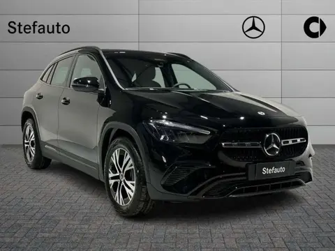 Used MERCEDES-BENZ CLASSE GLA Hybrid 2024 Ad 