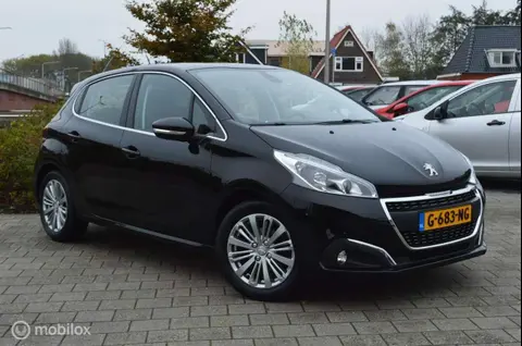 Used PEUGEOT 208 Petrol 2019 Ad 