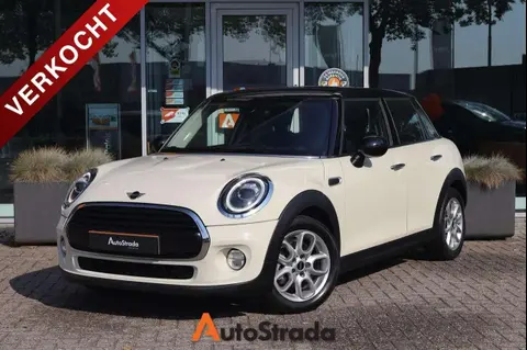 Annonce MINI COOPER Essence 2019 d'occasion 